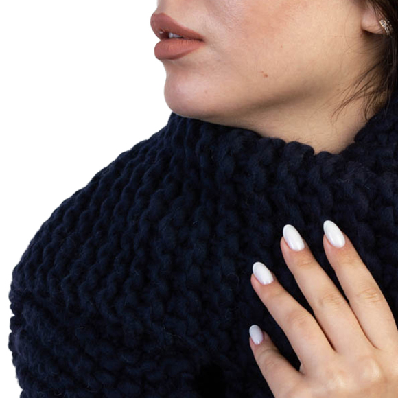 Wool And The Gang Scarf Women size 26X328 Midnight Blue - Picture 3 of 3